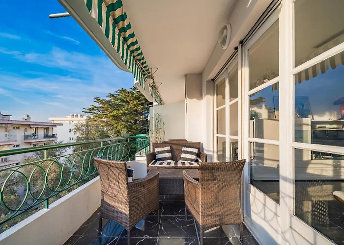 Nice One Bedroom Heart Of Cannes